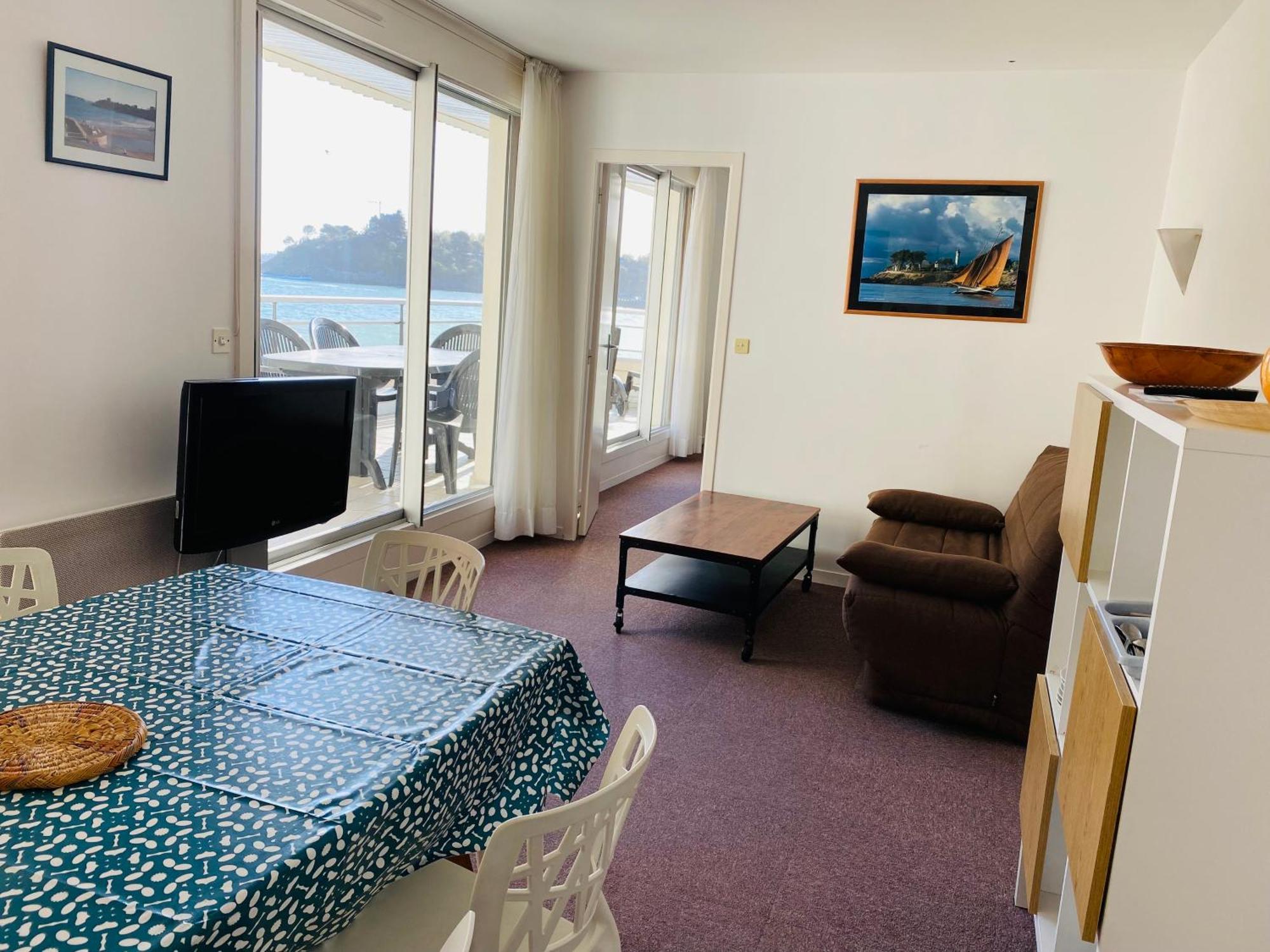 Le Crystal Dinard Plage Екстер'єр фото